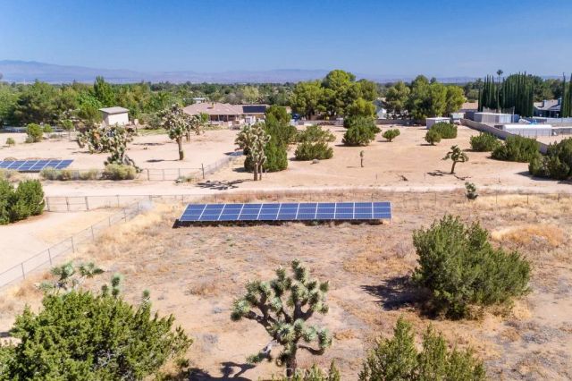 2017 W Avenue O4, Palmdale, CA 93551