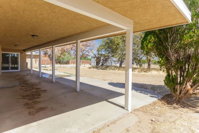 2017 W Avenue O4, Palmdale, CA 93551