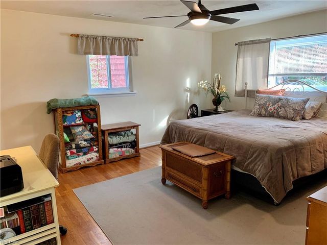 533 Hornell LN, Virginia Beach, VA 23452