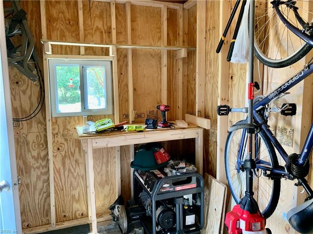 533 Hornell LN, Virginia Beach, VA 23452