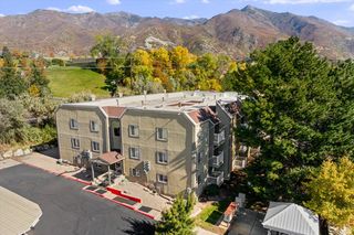 5614 MEADOW LN #212, South Ogden, UT 84403