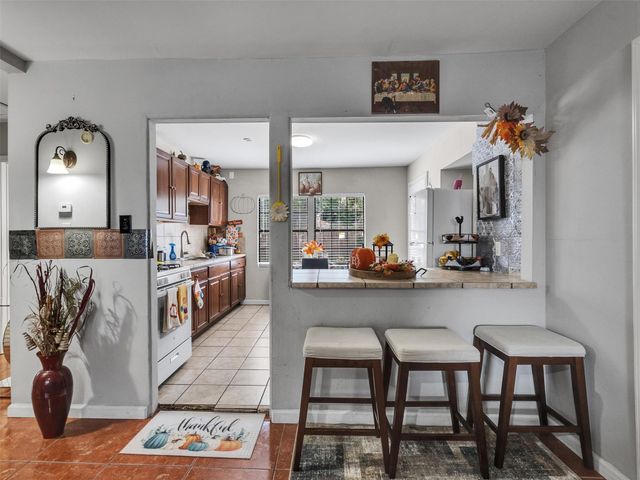 6802 Force Street, Houston, TX 77020