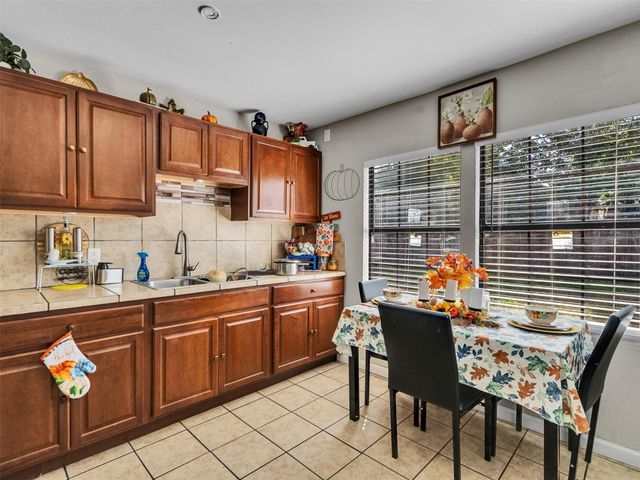 6802 Force Street, Houston, TX 77020