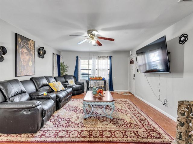 6802 Force Street, Houston, TX 77020