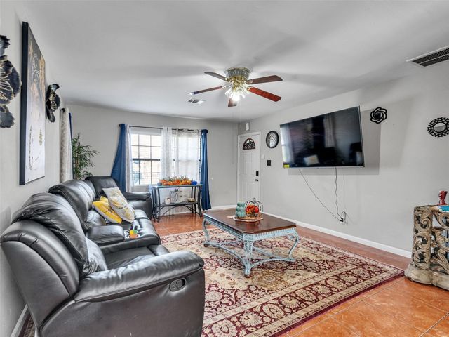 6802 Force Street, Houston, TX 77020