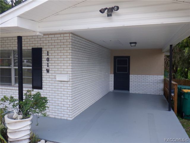 101 W Hill Street, Inverness, FL 34452