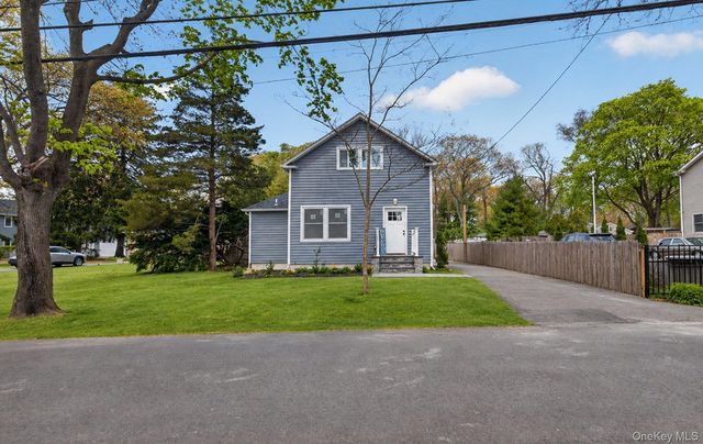 33 Fischer Avenue, Islip Terrace, NY 11752