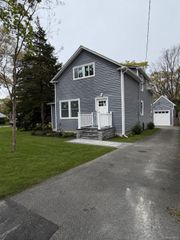 33 Fischer Avenue, Islip Terrace, NY 11752