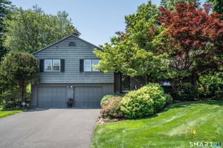 15 Day Road, West Hartford, CT 06117