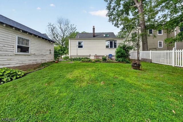 12 Omaha Dr, Cranford Twp., NJ 07016
