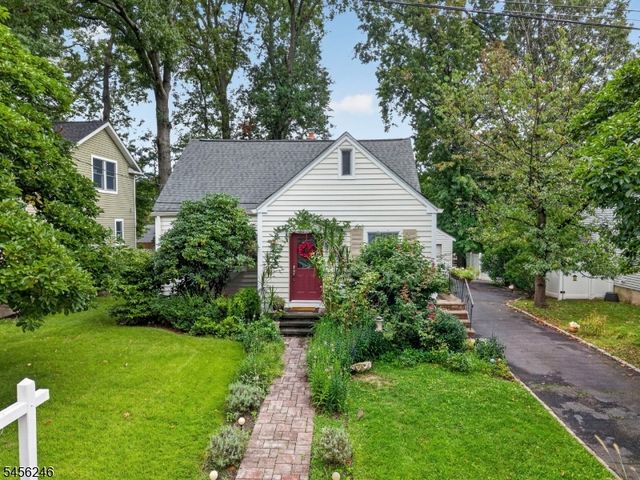 12 Omaha Dr, Cranford Twp., NJ 07016