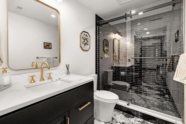 W290N4646 Cold Water CREEK, Hartland, WI 53029