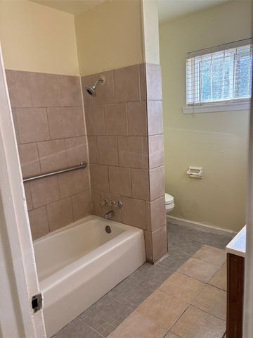 3502 Campbell Street 4, Houston, TX 77026