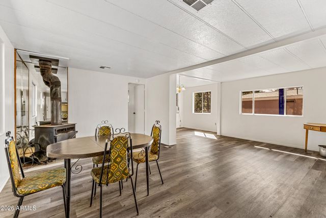 17220 S IRON SPRINGS Road, Munds Park, AZ 86017