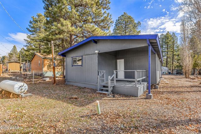 17220 S IRON SPRINGS Road, Munds Park, AZ 86017