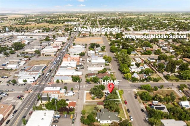 818 6th Avenue, Corning, CA 96021