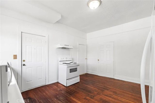 818 6th Avenue, Corning, CA 96021