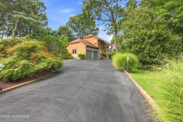 140 N New Prospect Road, Jackson, NJ 08527