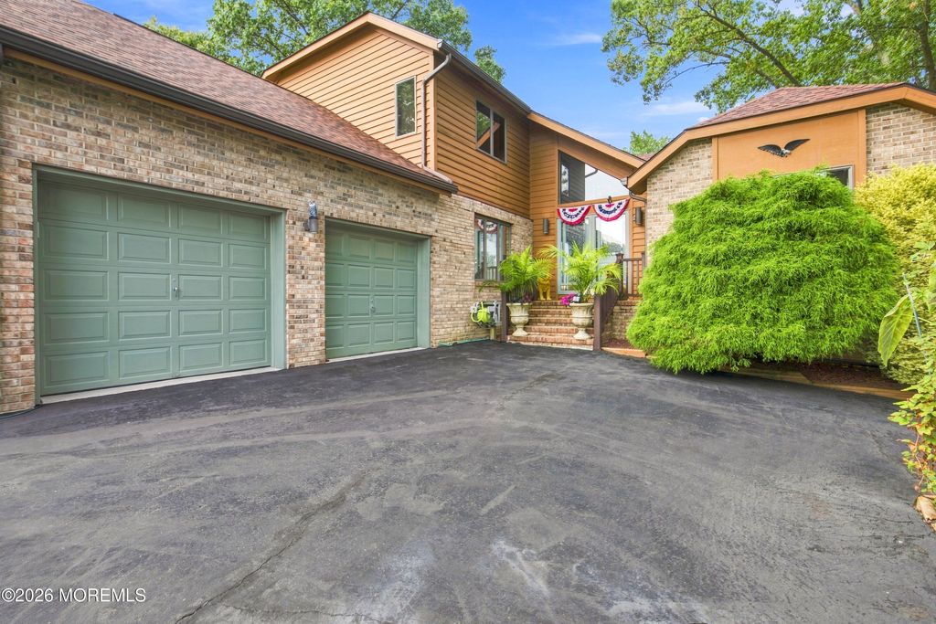 140 N New Prospect Road, Jackson, NJ 08527
