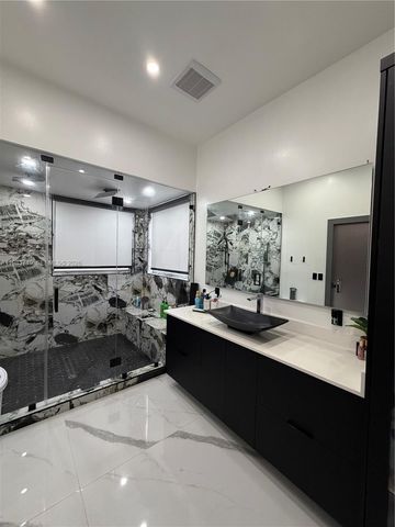 1860 SE 18th Ter, Homestead, FL 33035