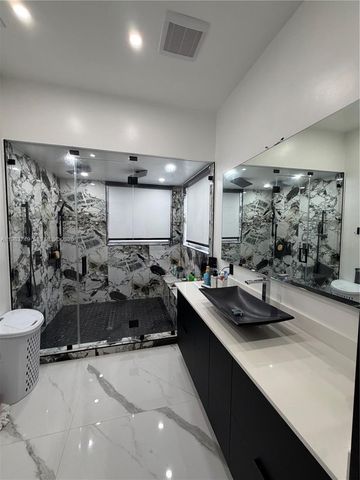 1860 SE 18th Ter, Homestead, FL 33035