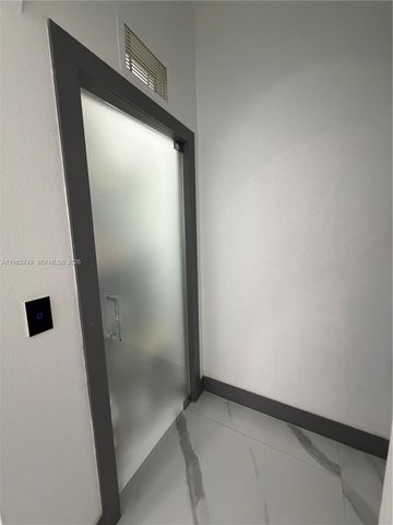 1860 SE 18th Ter, Homestead, FL 33035