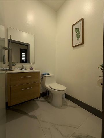 1860 SE 18th Ter, Homestead, FL 33035