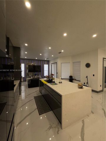 1860 SE 18th Ter, Homestead, FL 33035