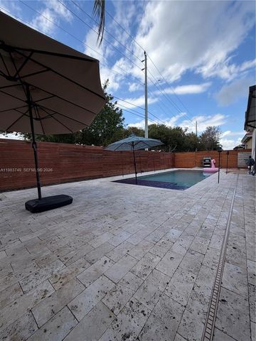 1860 SE 18th Ter, Homestead, FL 33035