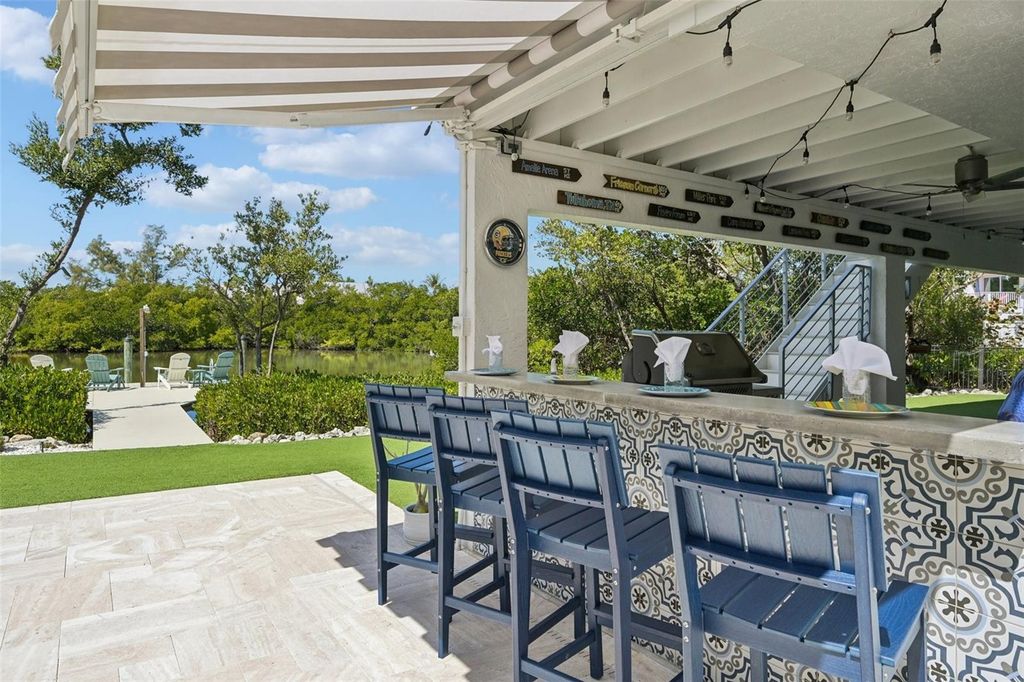 Image 30 of property listing at 316 HAMMOCK CIRCLE, Anna Maria, FL 34216