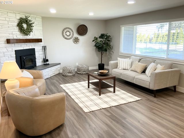 3920 Ne PACIFIC Way, Vancouver, WA 98662