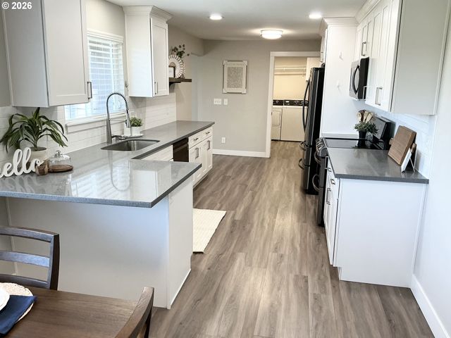 3920 Ne PACIFIC Way, Vancouver, WA 98662