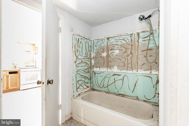 15302 SPOTSWOOD FURNACE RD, Fredericksburg, VA 22407