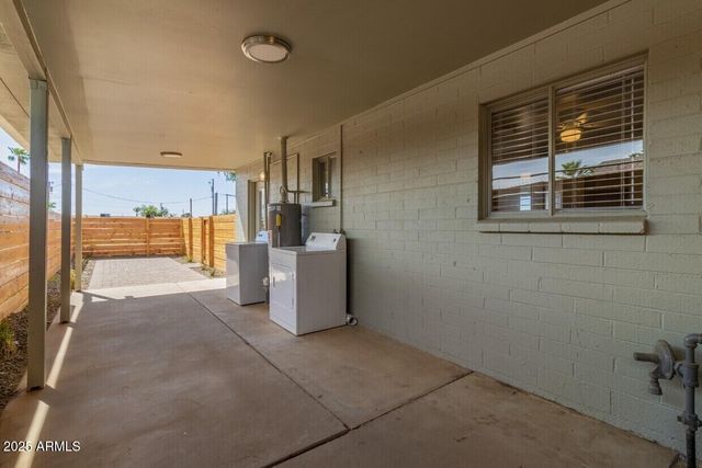 1322 W NORTH Lane, Phoenix, AZ 85021