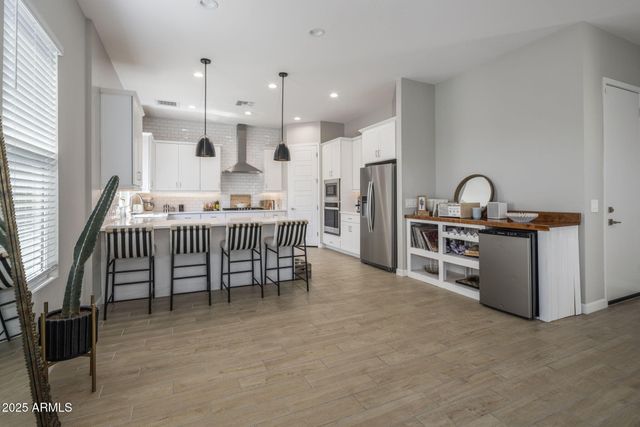 17022 N 51ST Place, Scottsdale, AZ 85254