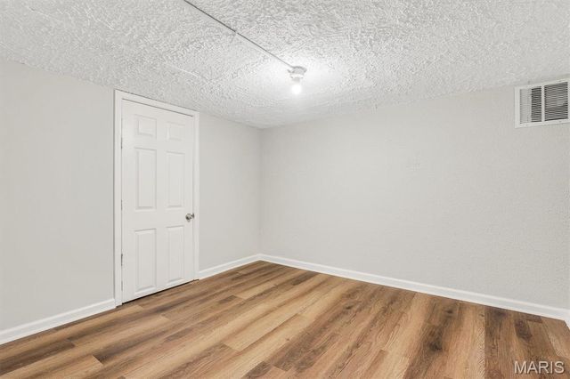 635 Castlewood Drive, Ballwin, MO 63021
