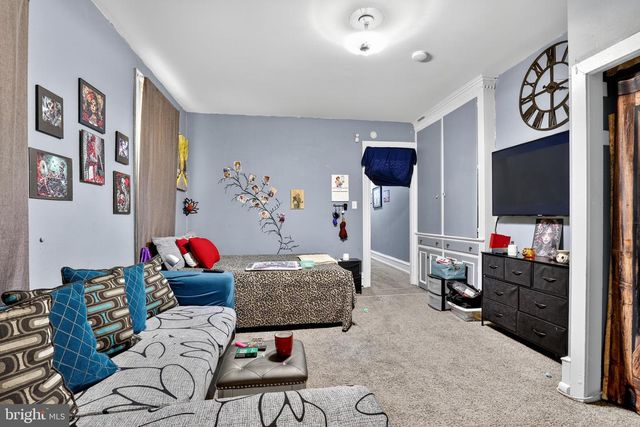 17-19 S 3RD ST, Reading, PA 19602