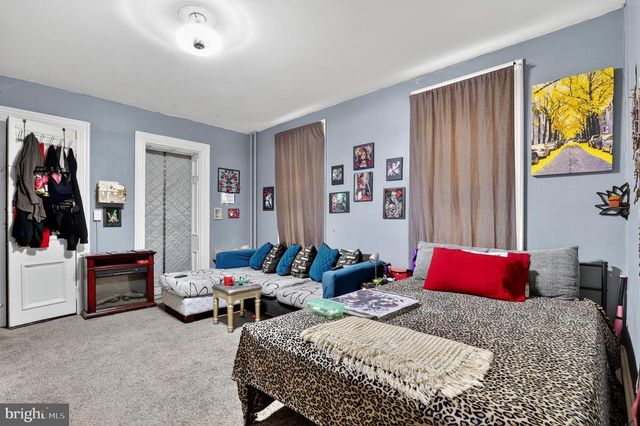 17-19 S 3RD ST, Reading, PA 19602