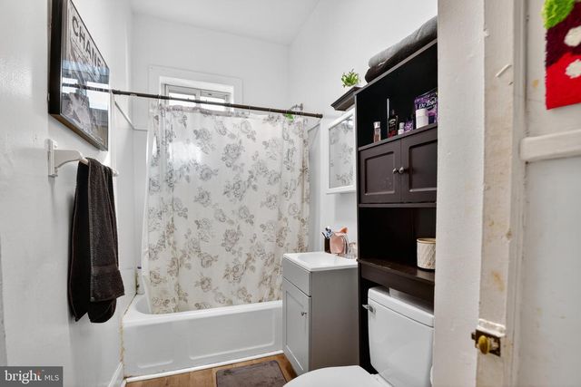 17-19 S 3RD ST, Reading, PA 19602