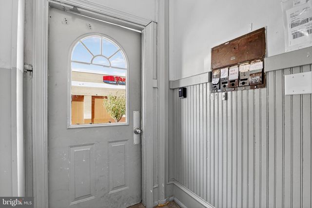 17-19 S 3RD ST, Reading, PA 19602