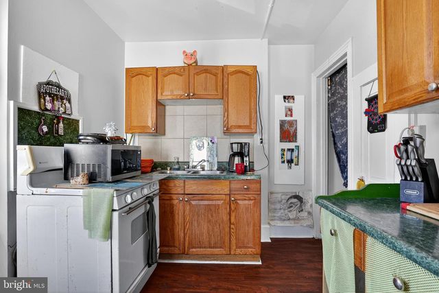 17-19 S 3RD ST, Reading, PA 19602