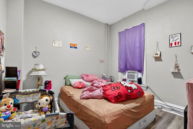 17-19 S 3RD ST, Reading, PA 19602