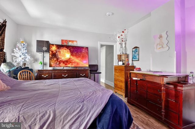 17-19 S 3RD ST, Reading, PA 19602