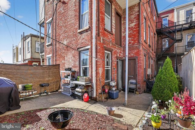 17-19 S 3RD ST, Reading, PA 19602