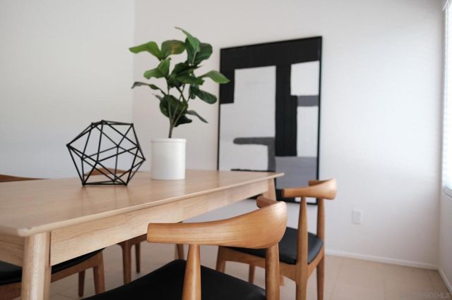 4835 Glenhaven Dr, Oceanside, CA 92056