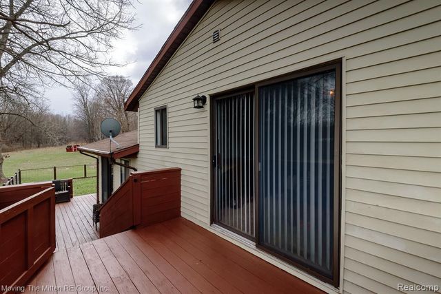 21775 Clemmons Court, Belleville, MI 48111