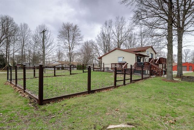 21775 Clemmons Court, Belleville, MI 48111