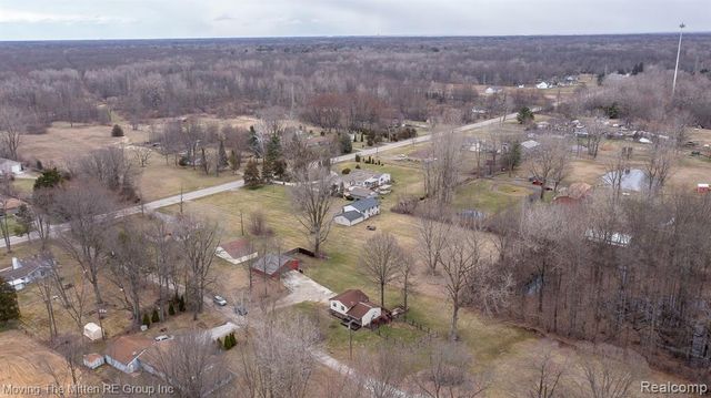 21775 Clemmons Court, Belleville, MI 48111