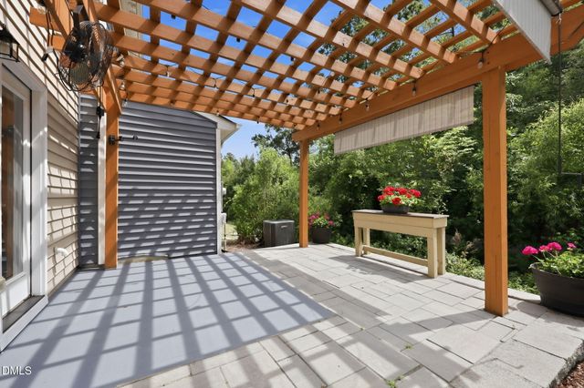 206 Vista Creek Place, Cary, NC 27511