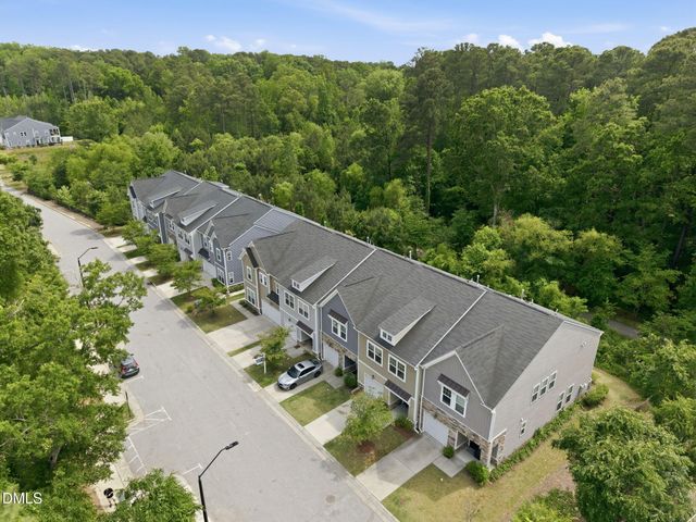 206 Vista Creek Place, Cary, NC 27511